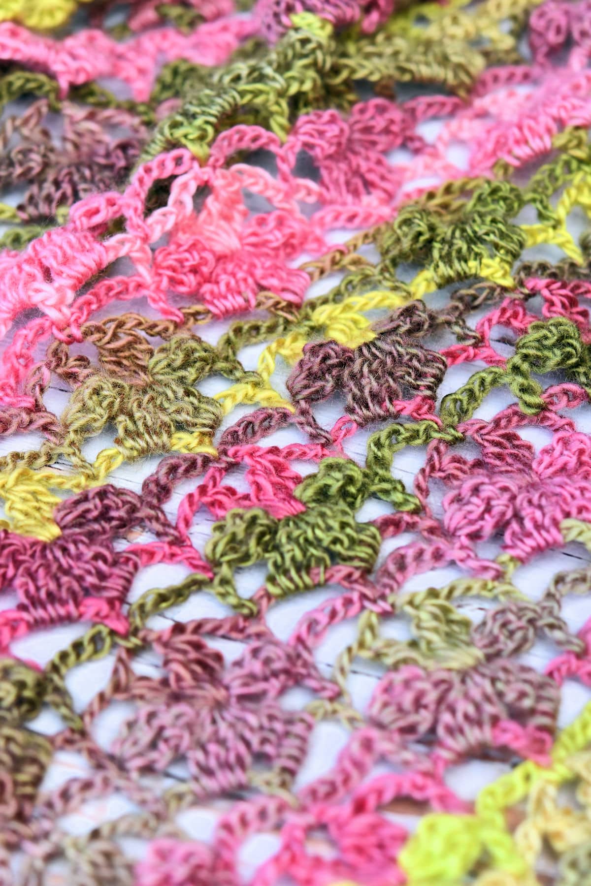 Extreme closeup of stitch pattern of On the Vine Shawl