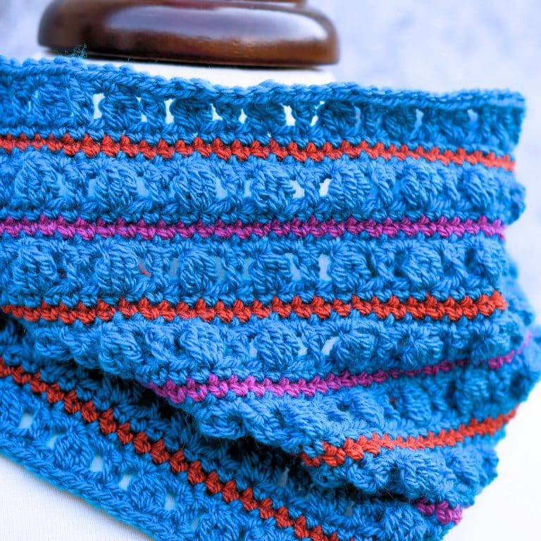 Free Crochet Cowl Pattern in DK Free Crochet Pattern