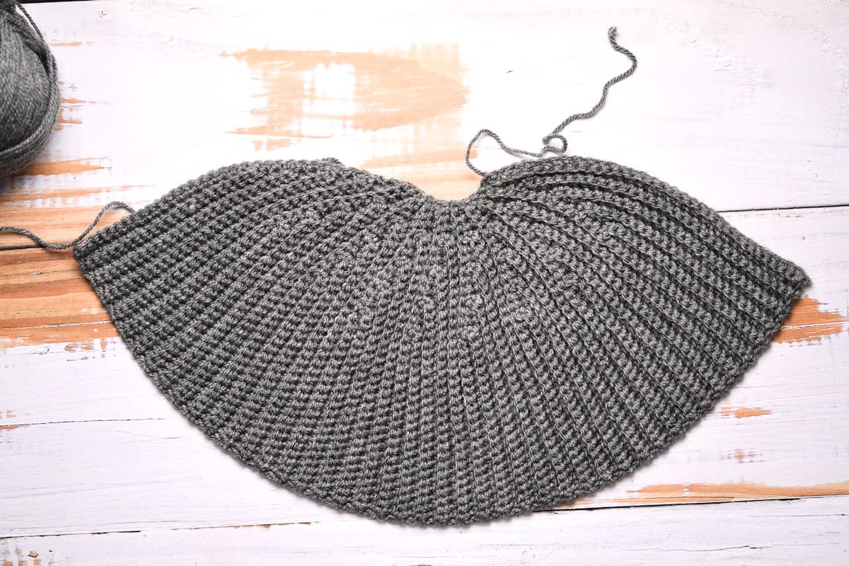 top of hat created with short row shaping
