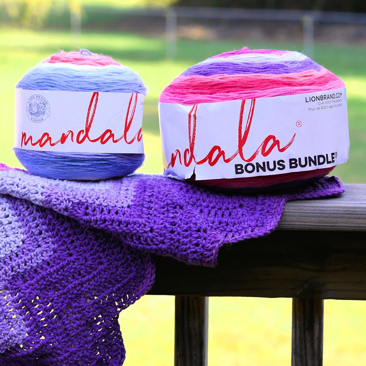 Comparison of Mandala yarn and Mandala Bonus Bundle yarn