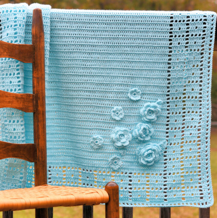 Blue Roses Baby Blanket Free Crochet Pattern Make It Crochet