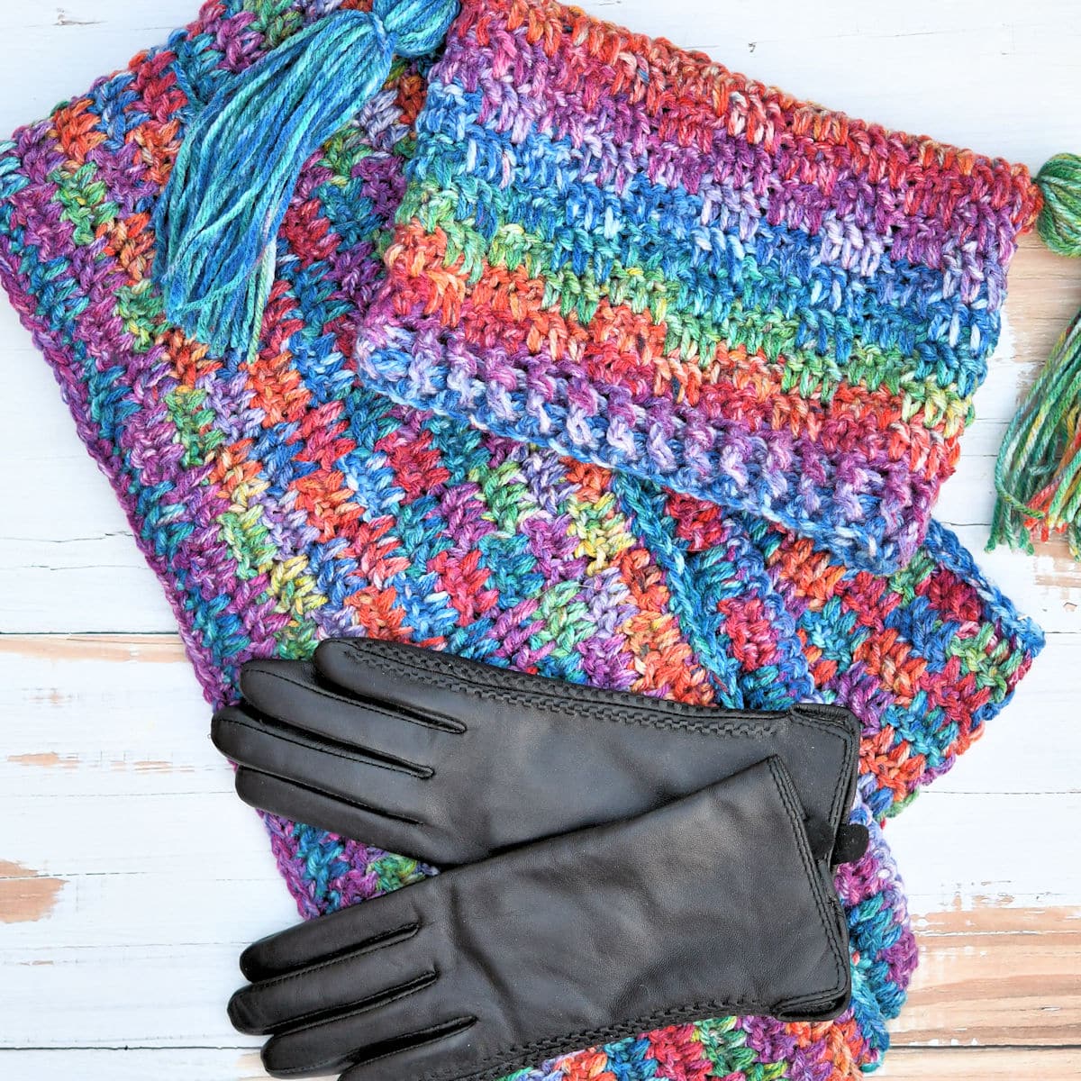 Bitty Blocks Hat and Scarf matching set free crochet patterns